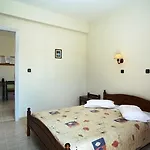 Ampavris Family 3*