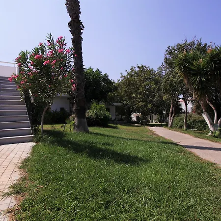 Hotel apartamentowy Ampavris Family