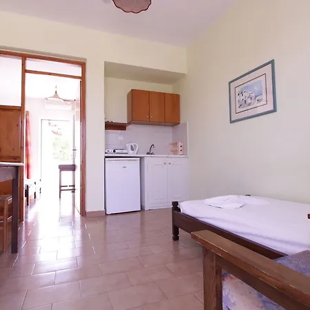 Ampavris Family 3* İstanköy