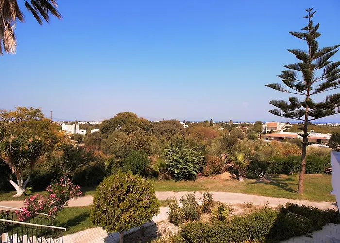 Family Appart hôtel Ampavris