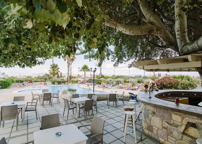 Family Lägenhetshotell Ampavris