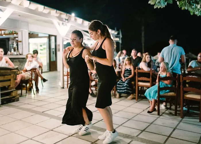 Family Lägenhetshotell Ampavris