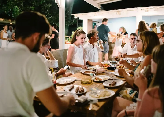 Family Lägenhetshotell 3*