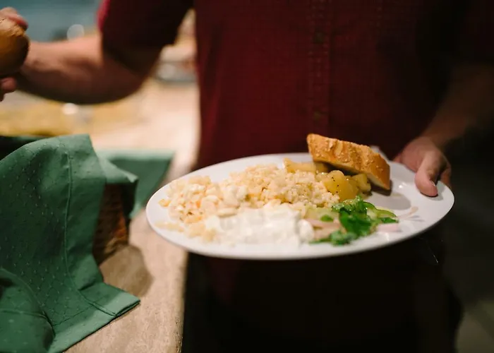 Family Lägenhetshotell Ampavris